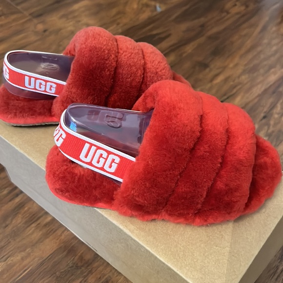 UGG tfluff yeah slide - Picture 4 of 6